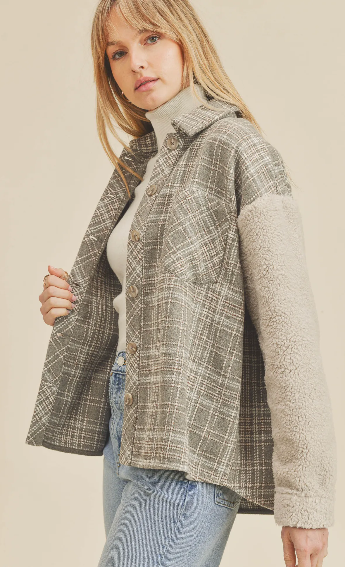 Cherri Fleece Sleeve Plaid Jacket