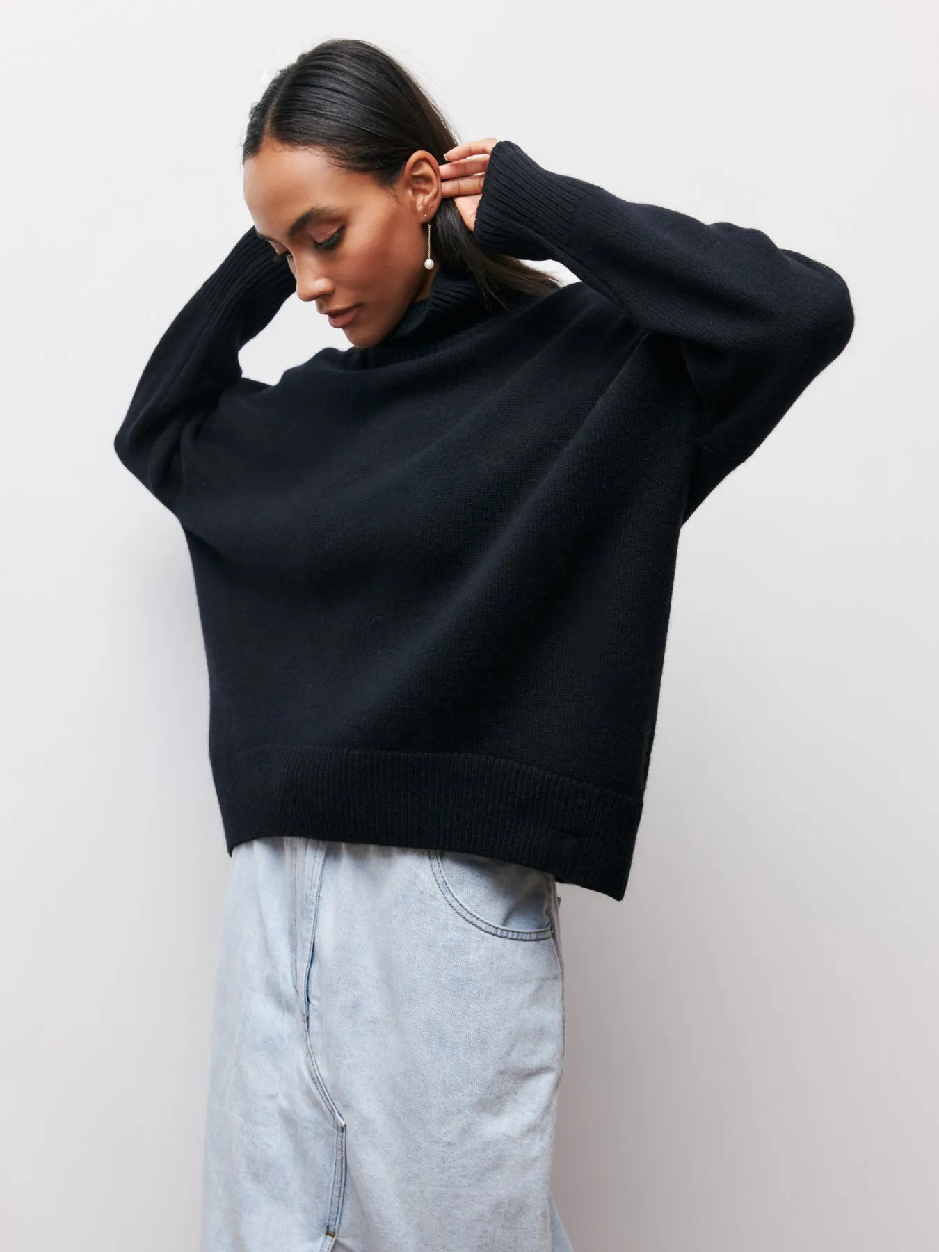 Simple Loose Turtleneck Long Sleeve Sweater