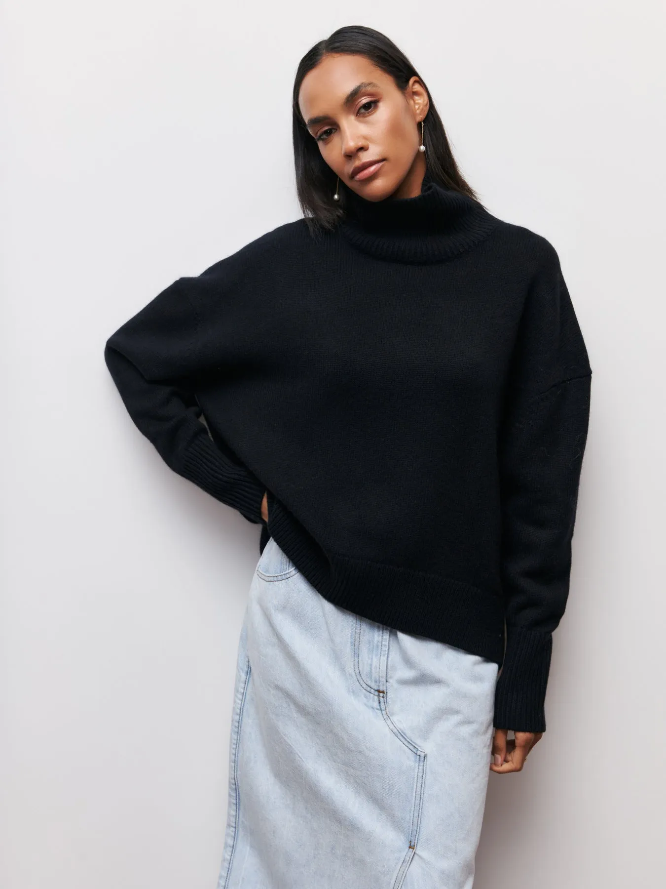 Simple Loose Turtleneck Long Sleeve Sweater